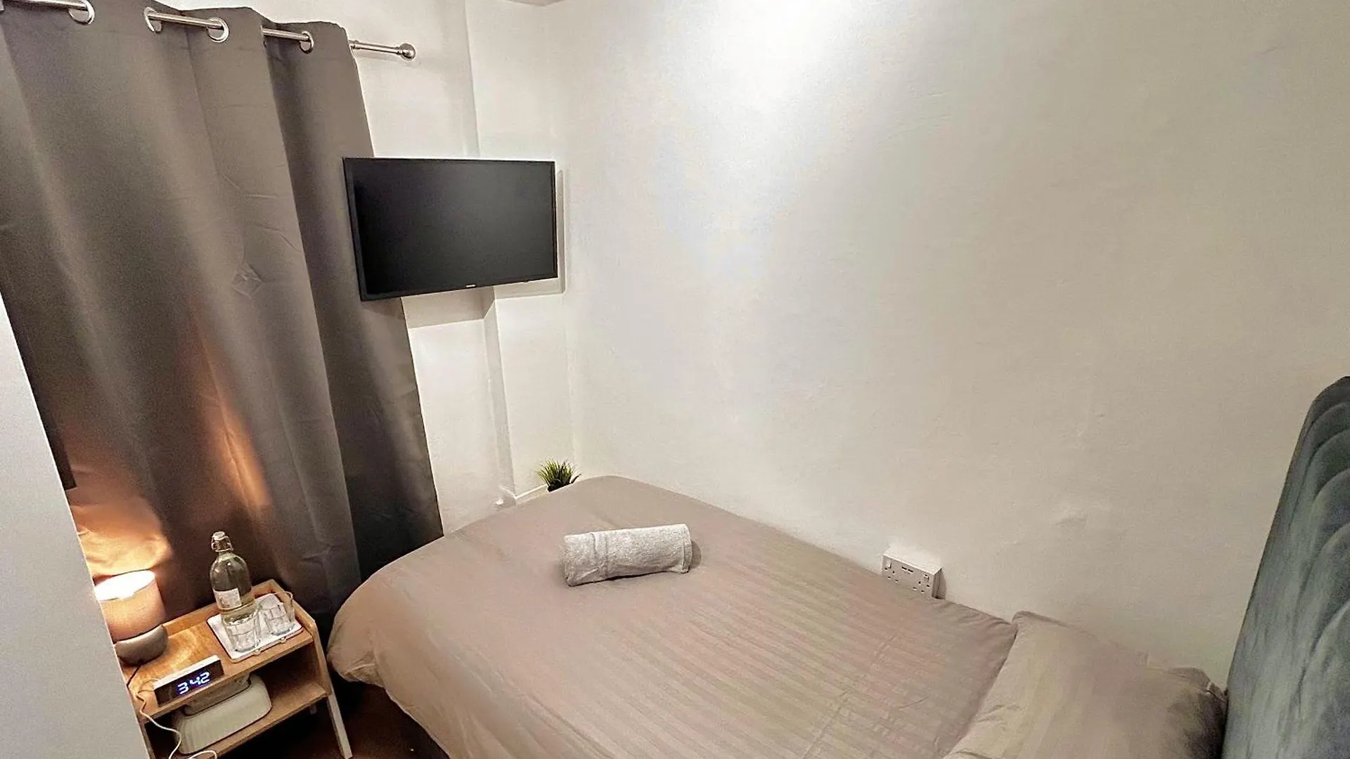 The Prestige Suite - London