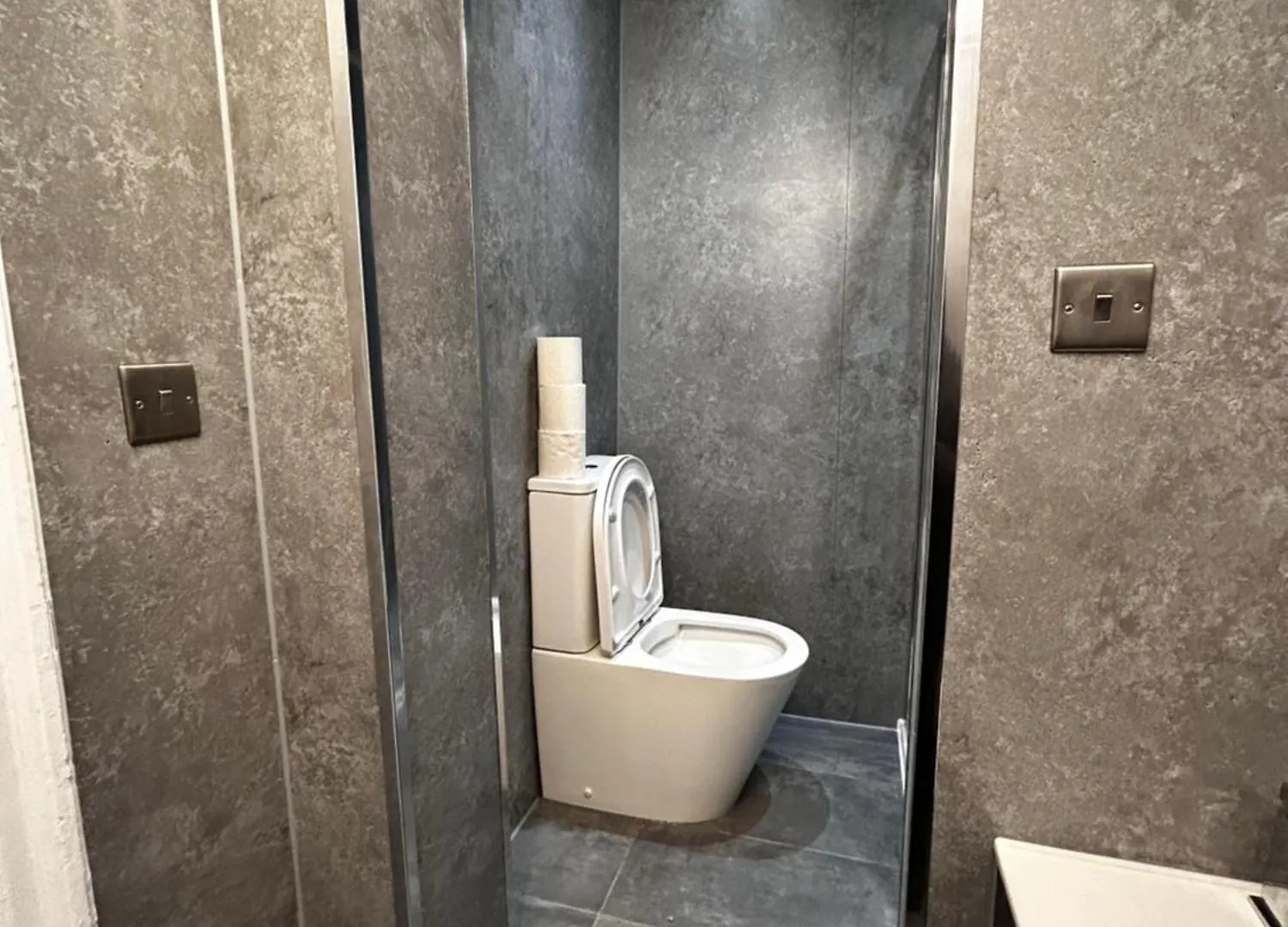 The Prestige Suite - London