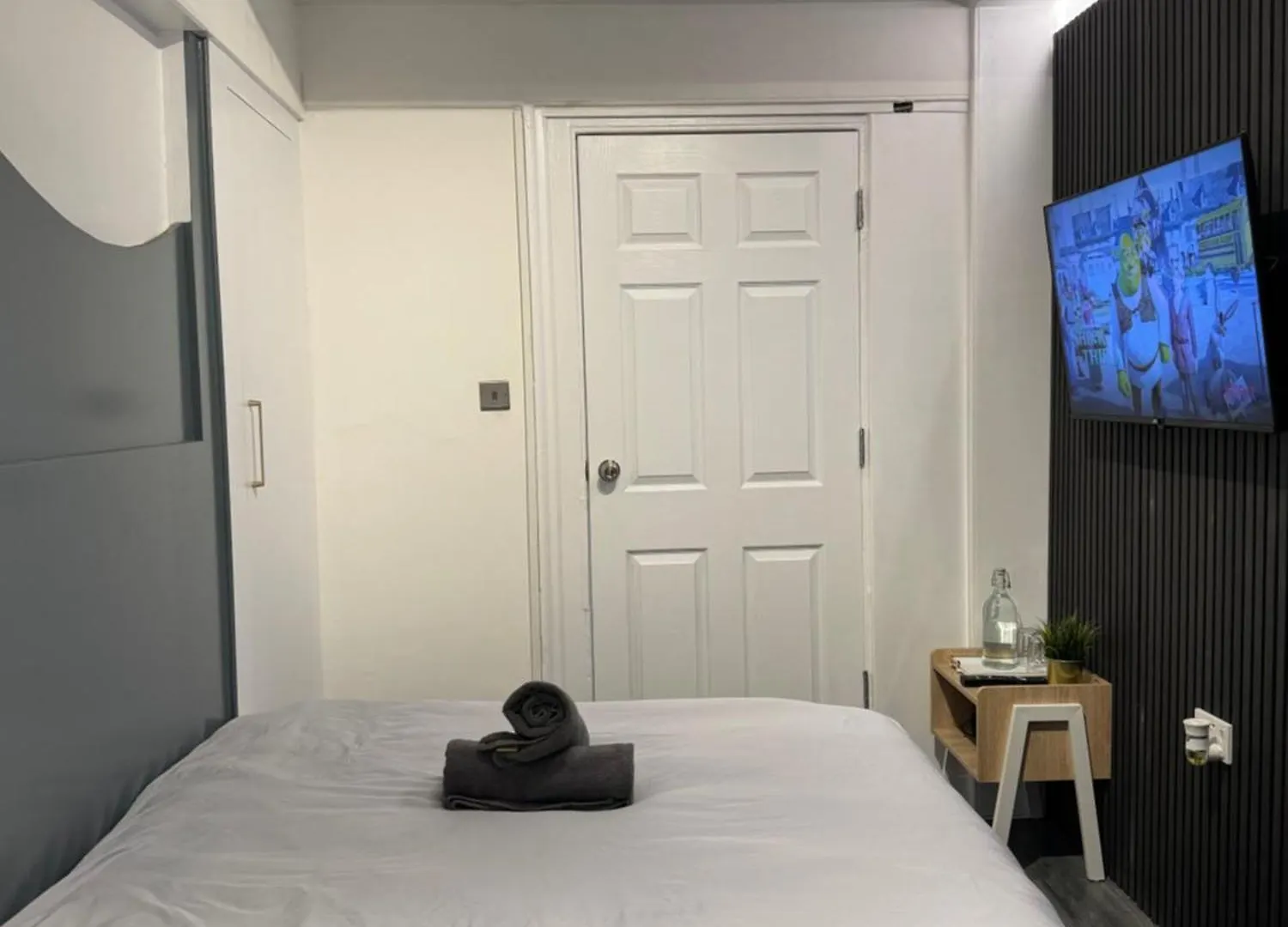 The Prestige Suite - London