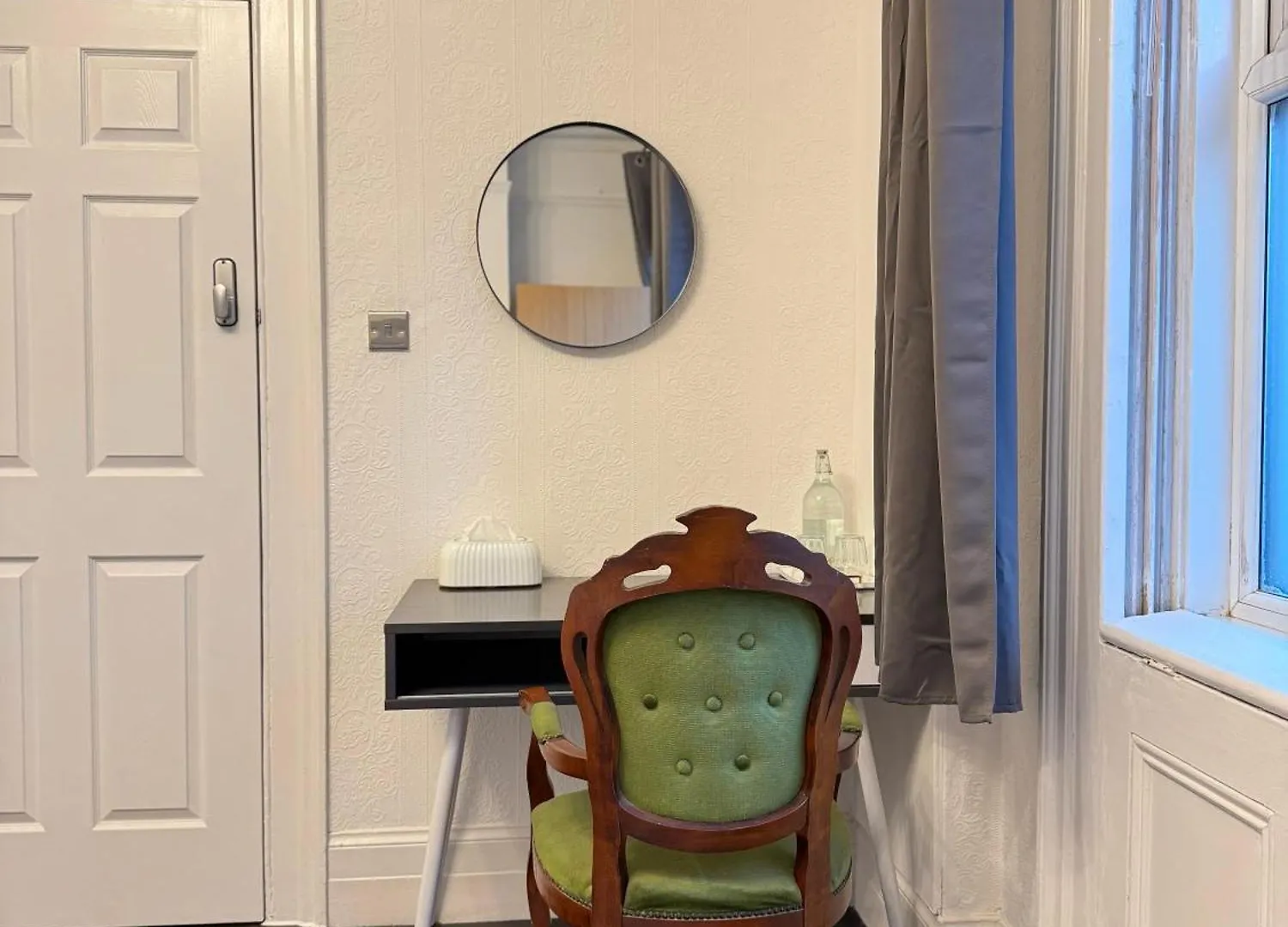 The Prestige Suite - London 0*,